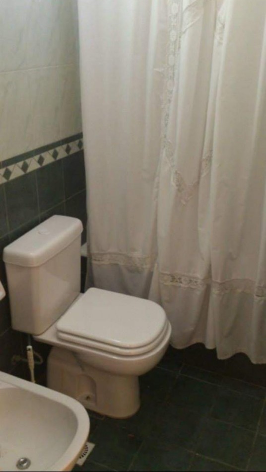 Casa en venta a 2 cuadras del rio