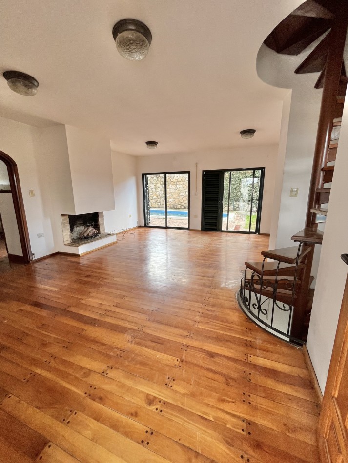 Hermosa Casa con vista - Villa Carlos Paz