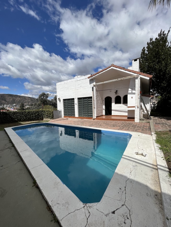 Hermosa Casa con vista - Villa Carlos Paz
