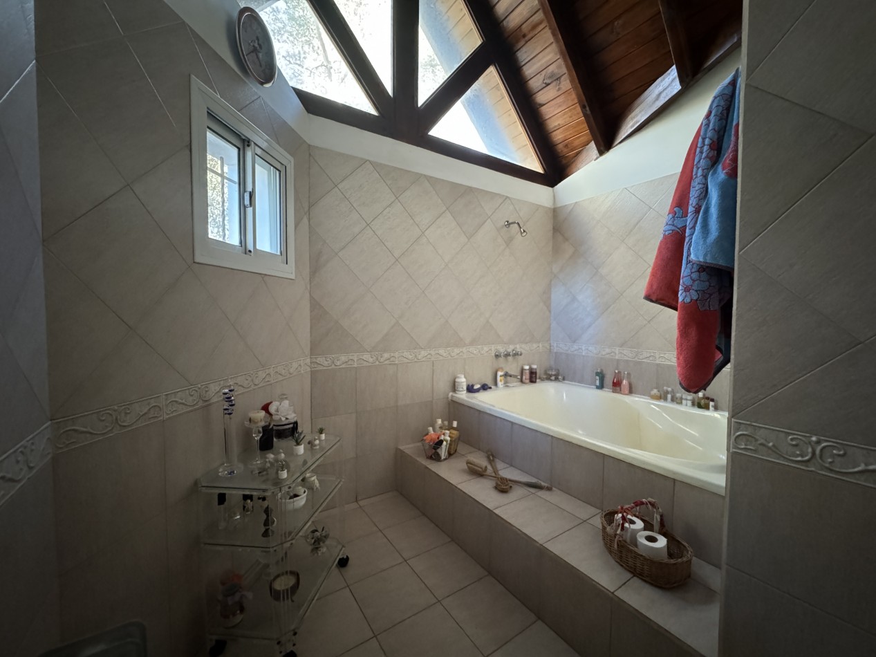 Hermosa casa 4 dormitorios