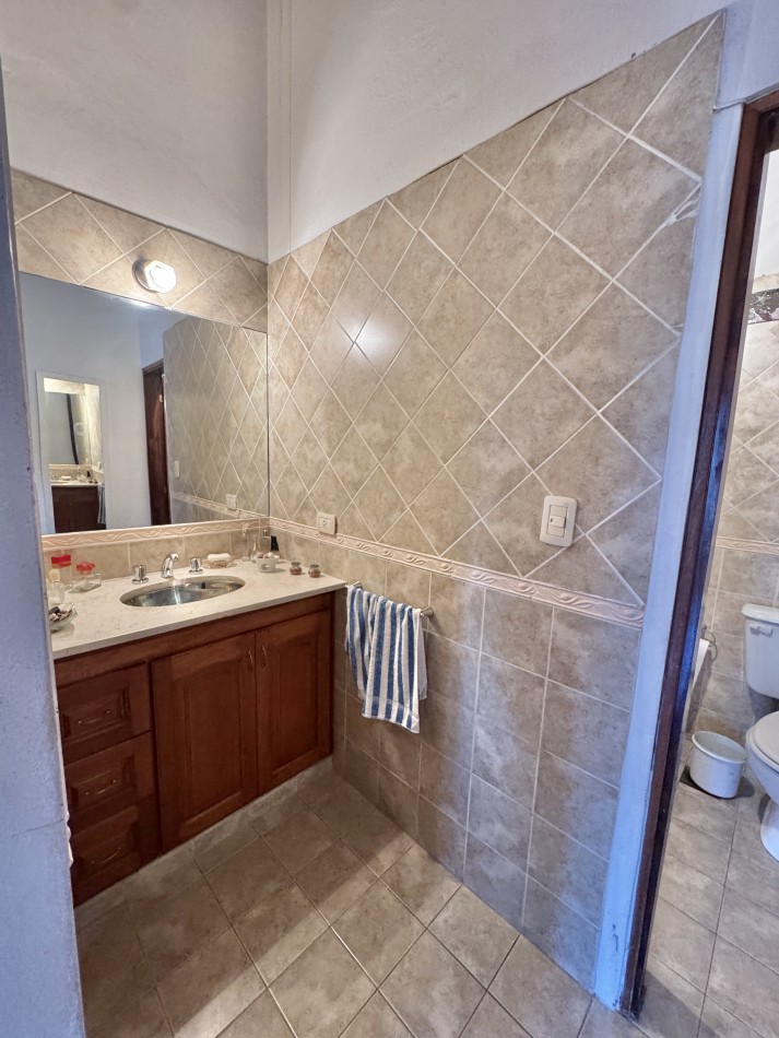 Hermosa casa 4 dormitorios