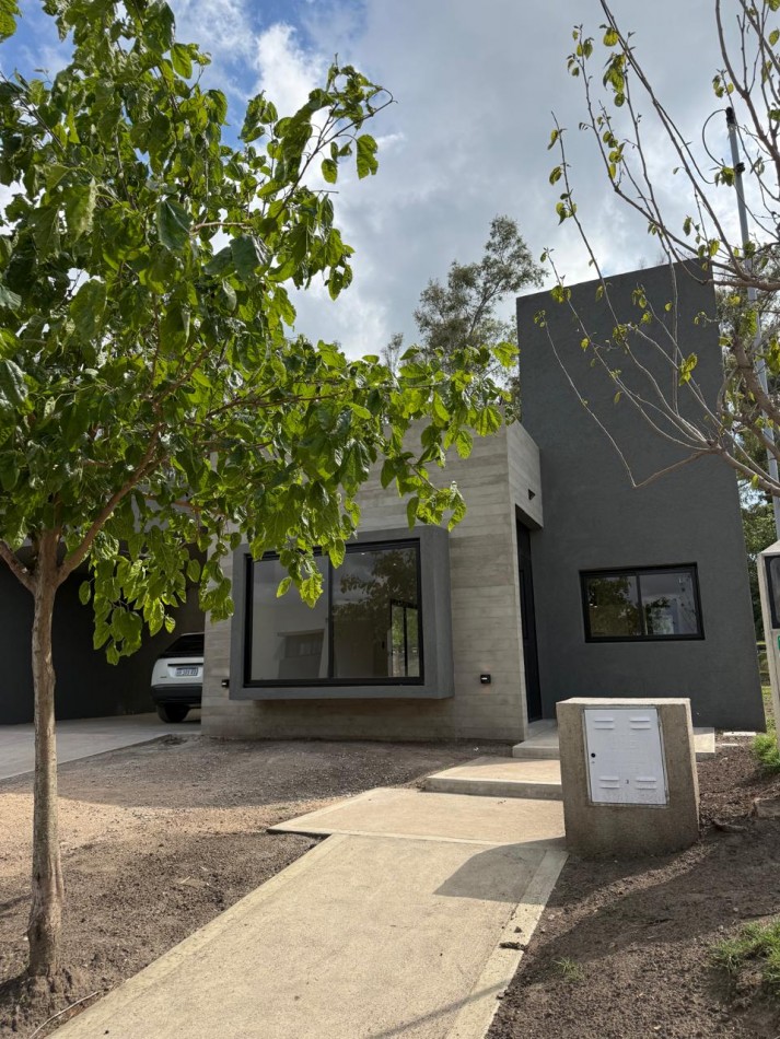 VENTA | TEJAS IV - CASA A ESTRENAR DE 3 DORMITORIOS EN UNA SOLA PLANTA