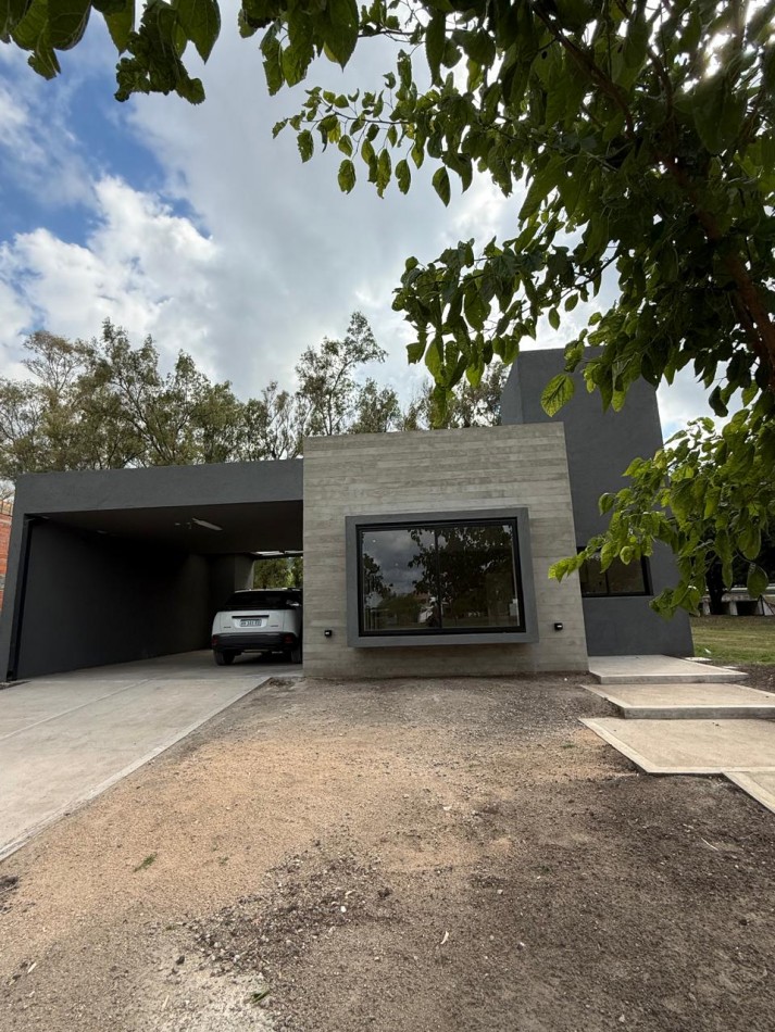 VENTA | TEJAS IV - CASA A ESTRENAR DE 3 DORMITORIOS EN UNA SOLA PLANTA