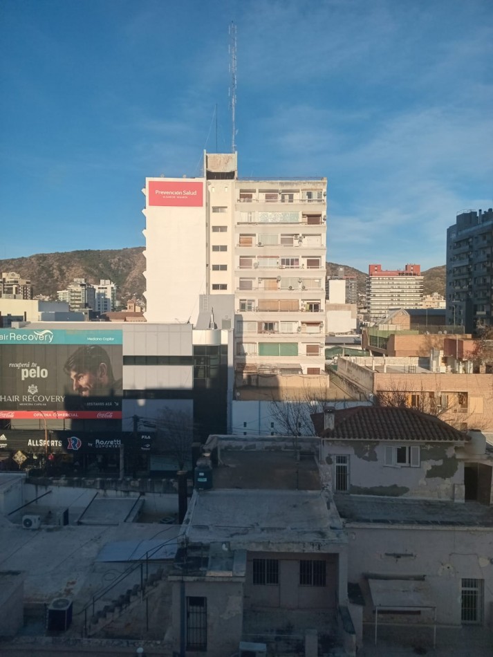 Venta Departamento pleno centro - edificio Marconi