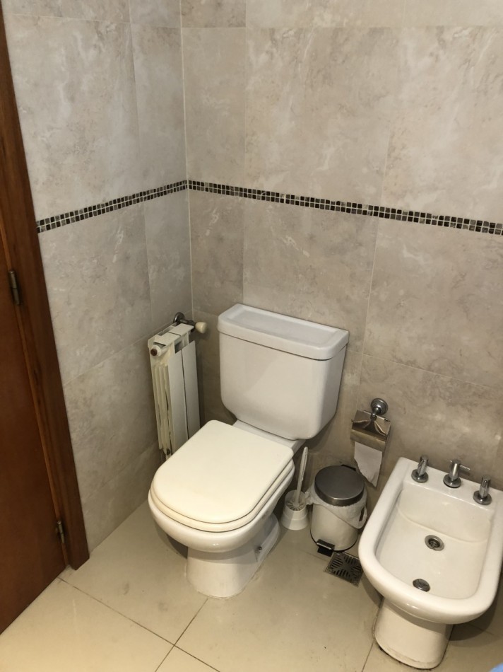 VENTA Departamento 2 dormitorios - 2 baños - cochera