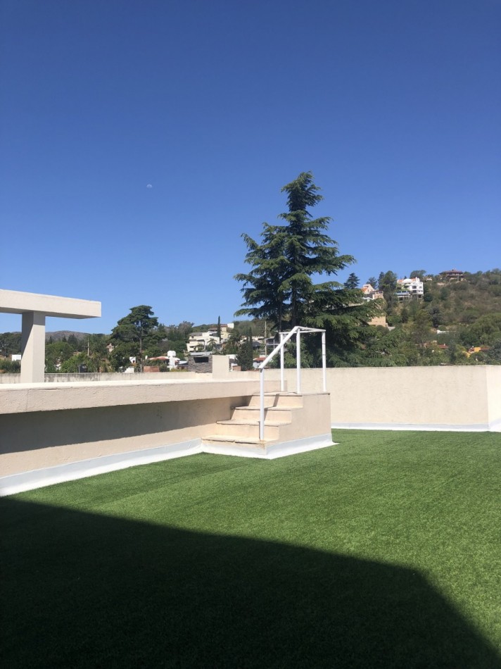 VENTA Departamento 2 dormitorios - 2 baños - cochera