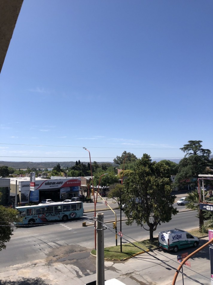 VENTA Departamento 2 dormitorios - 2 baños - cochera