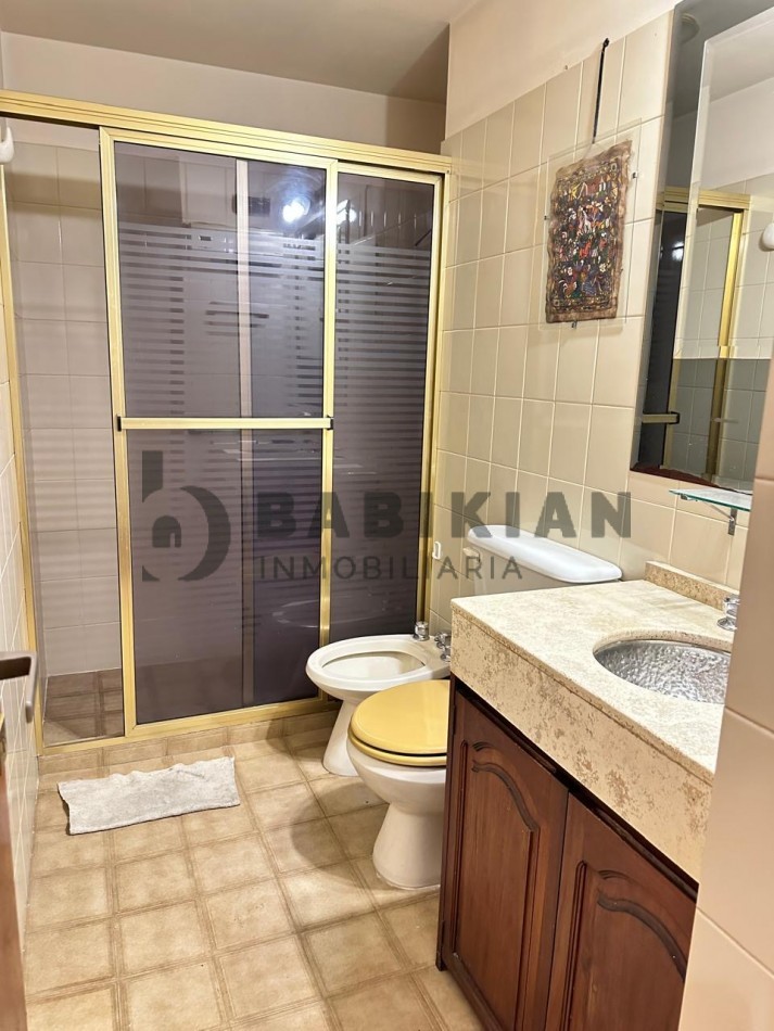 Hermoso departamento 3 dormitorios con cochera