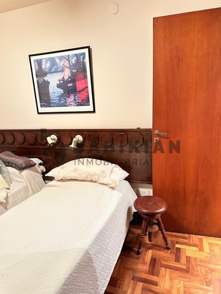 Hermoso departamento 3 dormitorios con cochera